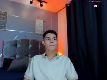 sky_jules from Chaturbate is Freechat