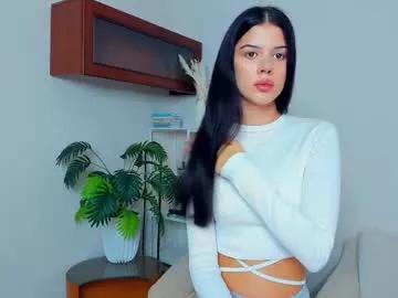 softlyy_bold from Chaturbate is Freechat