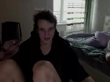 sosaguillypleasure from Chaturbate