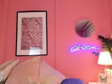 soysaraa_ from Chaturbate