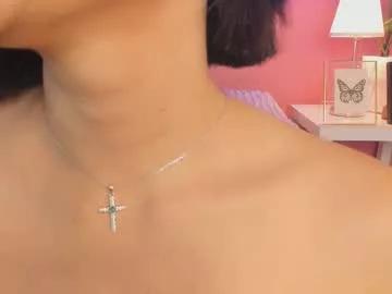 soysaraa_ from Chaturbate