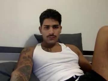 Suaveces webcams show profile image 