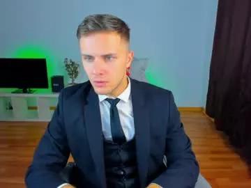successful_lama from Chaturbate