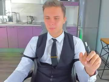 successful_lama from Chaturbate