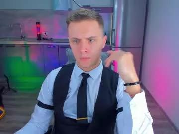 successful_lama from Chaturbate