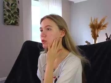 succubelle from Chaturbate