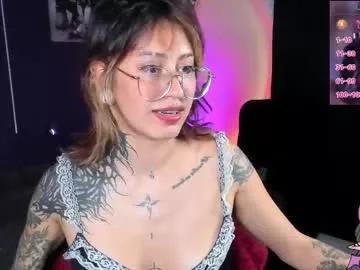 succubus_girl_ from Chaturbate
