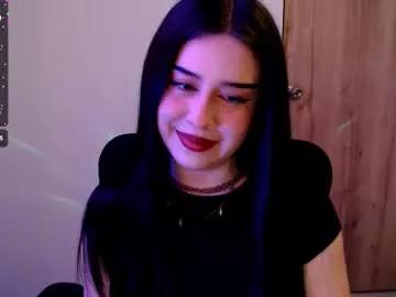 sunnyhottt from Chaturbate