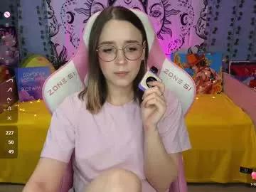sweet_frosty from Chaturbate