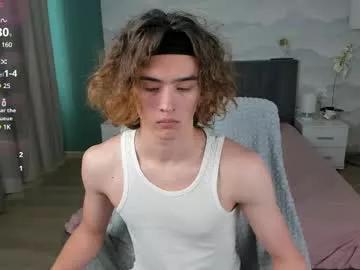 sweet_jamees from Chaturbate