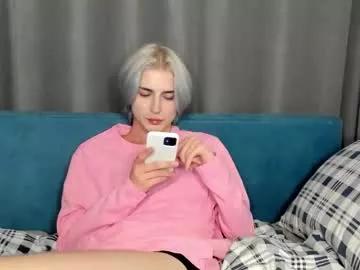 sweet_peach__ from Chaturbate