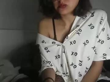 sweetlilyinthewild from Chaturbate