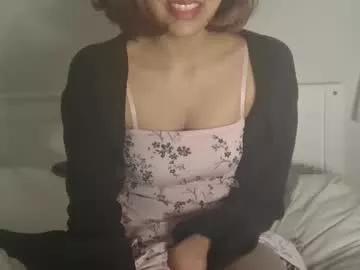 sweetlilyinthewild from Chaturbate