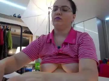 sweetraisa from Chaturbate