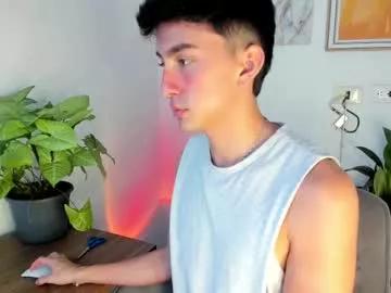 sweettaaron from Chaturbate