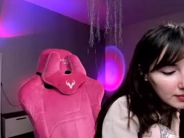 sweettsoft from Chaturbate