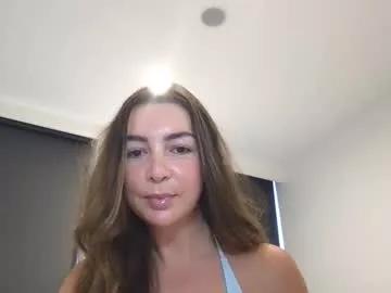 sweetukcassie from Chaturbate
