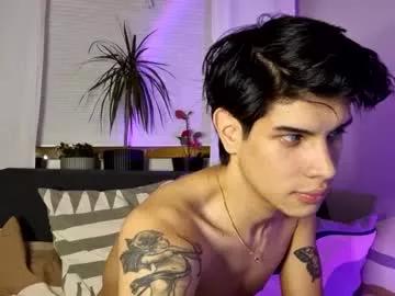 swissbenn22 from Chaturbate