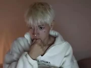 Taichi_bluy webcams show profile image 