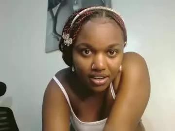 tannia004 from Chaturbate