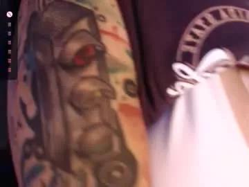 tarrant_ from Chaturbate