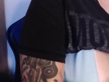 tarrant_ from Chaturbate