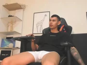 tatanwalker from Chaturbate