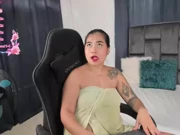 tati_jones from Chaturbate