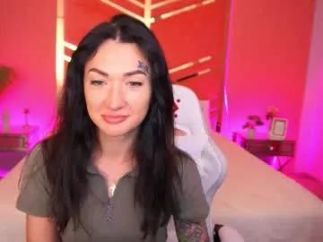 tatqueenlulu from Chaturbate
