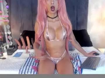 tattofoxx__ from Chaturbate