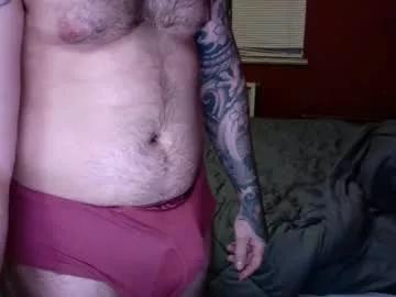 tattooedandbearded22 from Chaturbate
