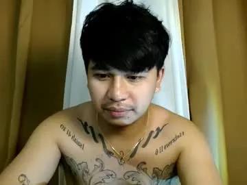 tattooguy1209 from Chaturbate