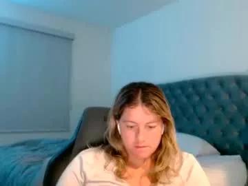 thatprettyblondegirl from Chaturbate