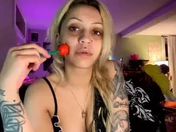 theeking_venus from Chaturbate