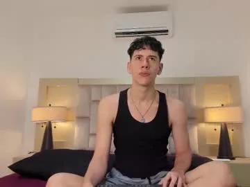 Thomassbrowns webcams show profile image 