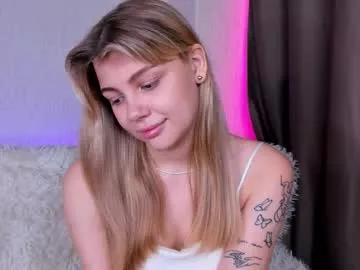 Tinapuff webcams show profile image 