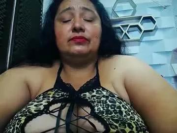 tistmature from Chaturbate