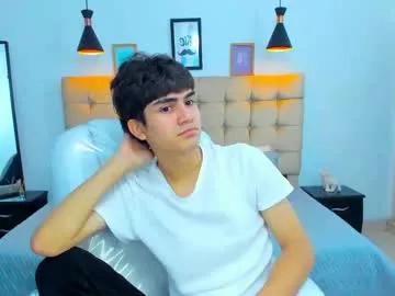 tommy18__ from Chaturbate