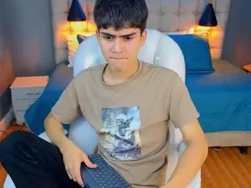 tommy18__ from Chaturbate