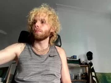 tommyg6420 from Chaturbate