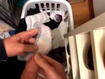 tommythunder2255 from Chaturbate
