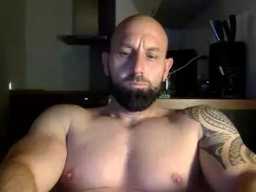 tommyx01 from Chaturbate