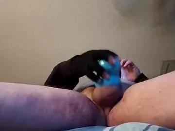tomthebomb347 from Chaturbate