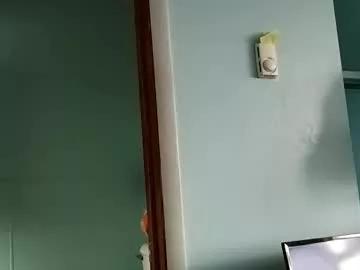 totallyawesome_65 from Chaturbate