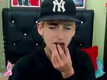 ttimy_x_boy from Chaturbate