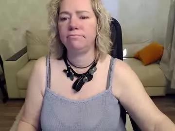 unsual_milf from Chaturbate