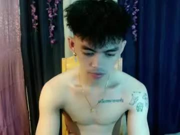 urhunky_boy from Chaturbate