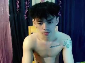 urhunky_boy from Chaturbate