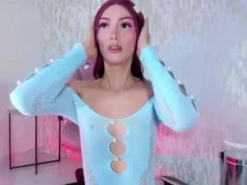 Discover our girls online shows and discover the company of countless livestreamers, with stunning shapes, sex toys and more.
