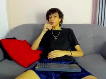 Vanished_inch21 webcams show profile image 